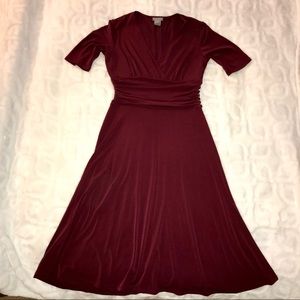 Burgundy stretchy dress